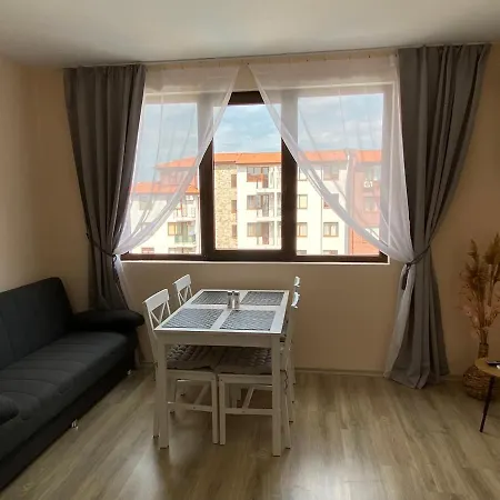 Apolon - Beautiful 400 M To The Beach * Ravda