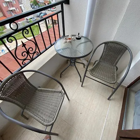 Apolon - Beautiful 400 M To The Beach Apartment *